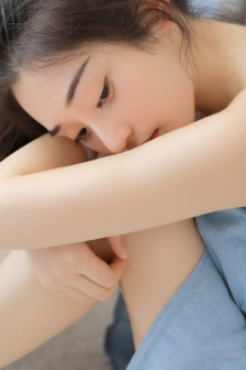 自己老婆给别的男人做陪护好吗